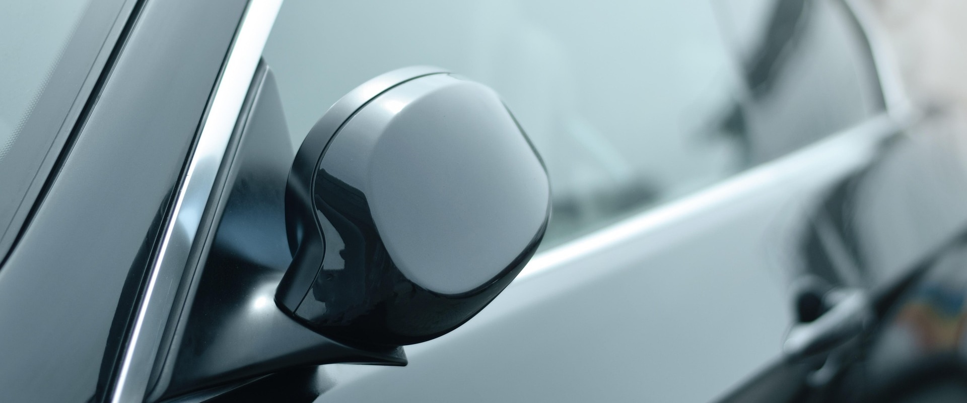 From Motorsport Events to Daily Drives: Auto Dent Repair in Thousand Oaks, CA