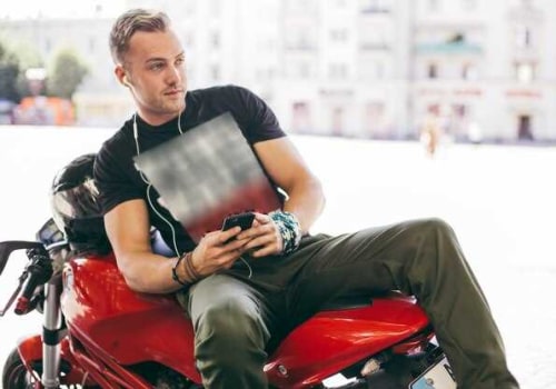 The Influence of Social Media on the Popularity of Motorsport Events